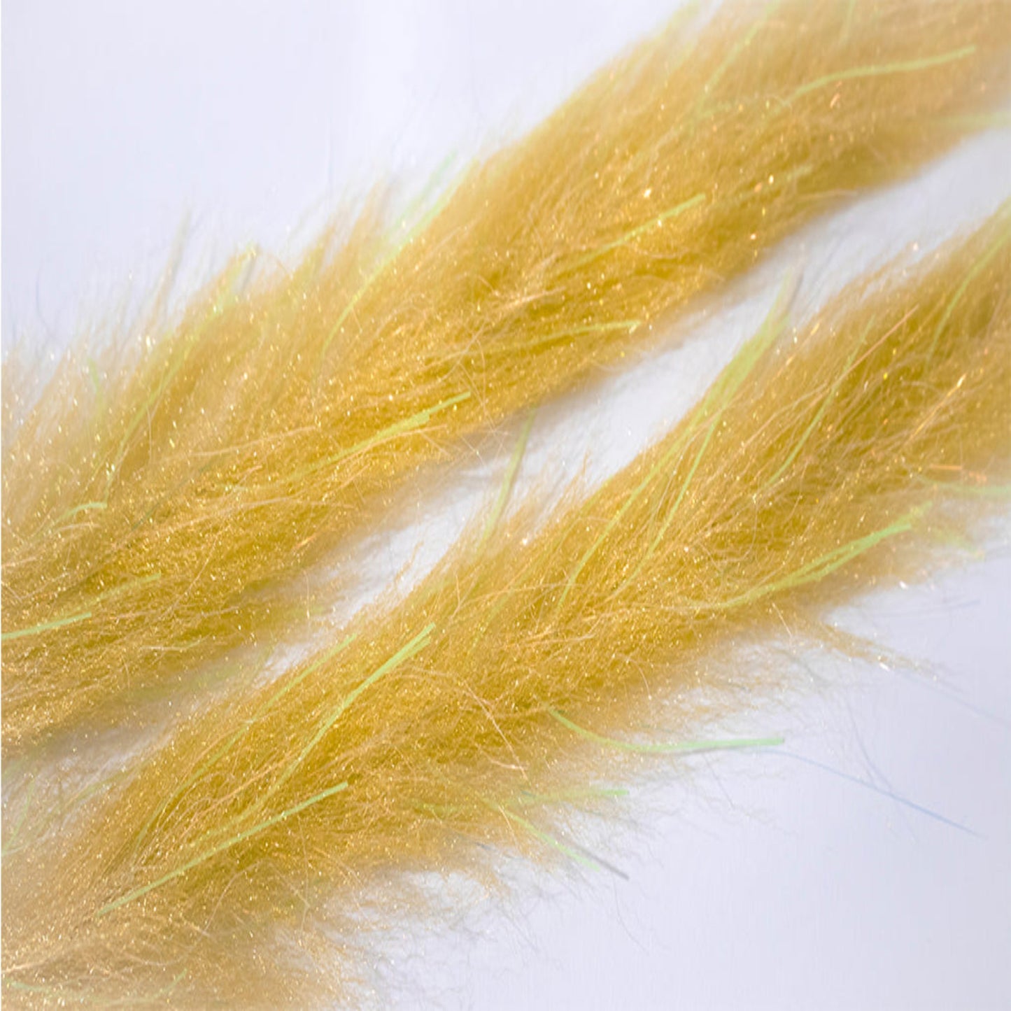 Lively Leg Streamer Brush 3" - Sale