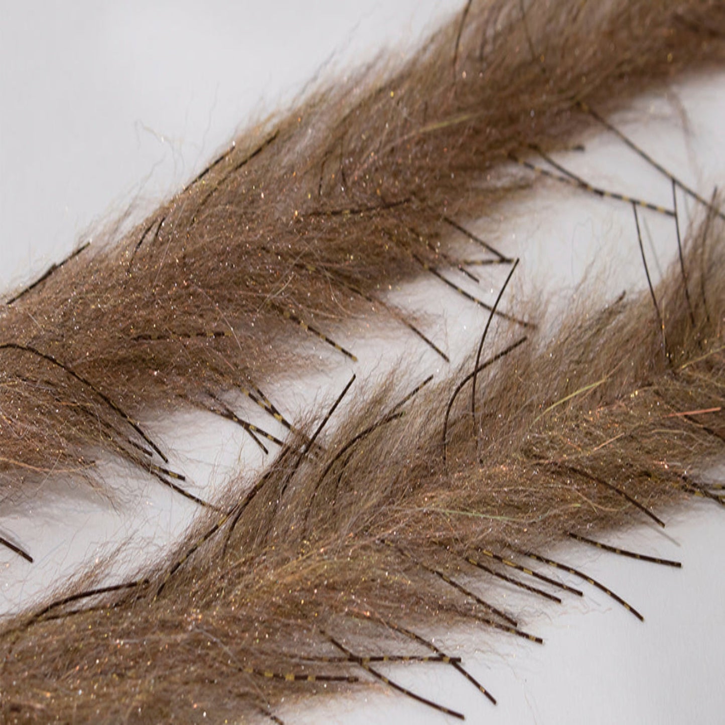 Lively Leg Streamer Brush 2"